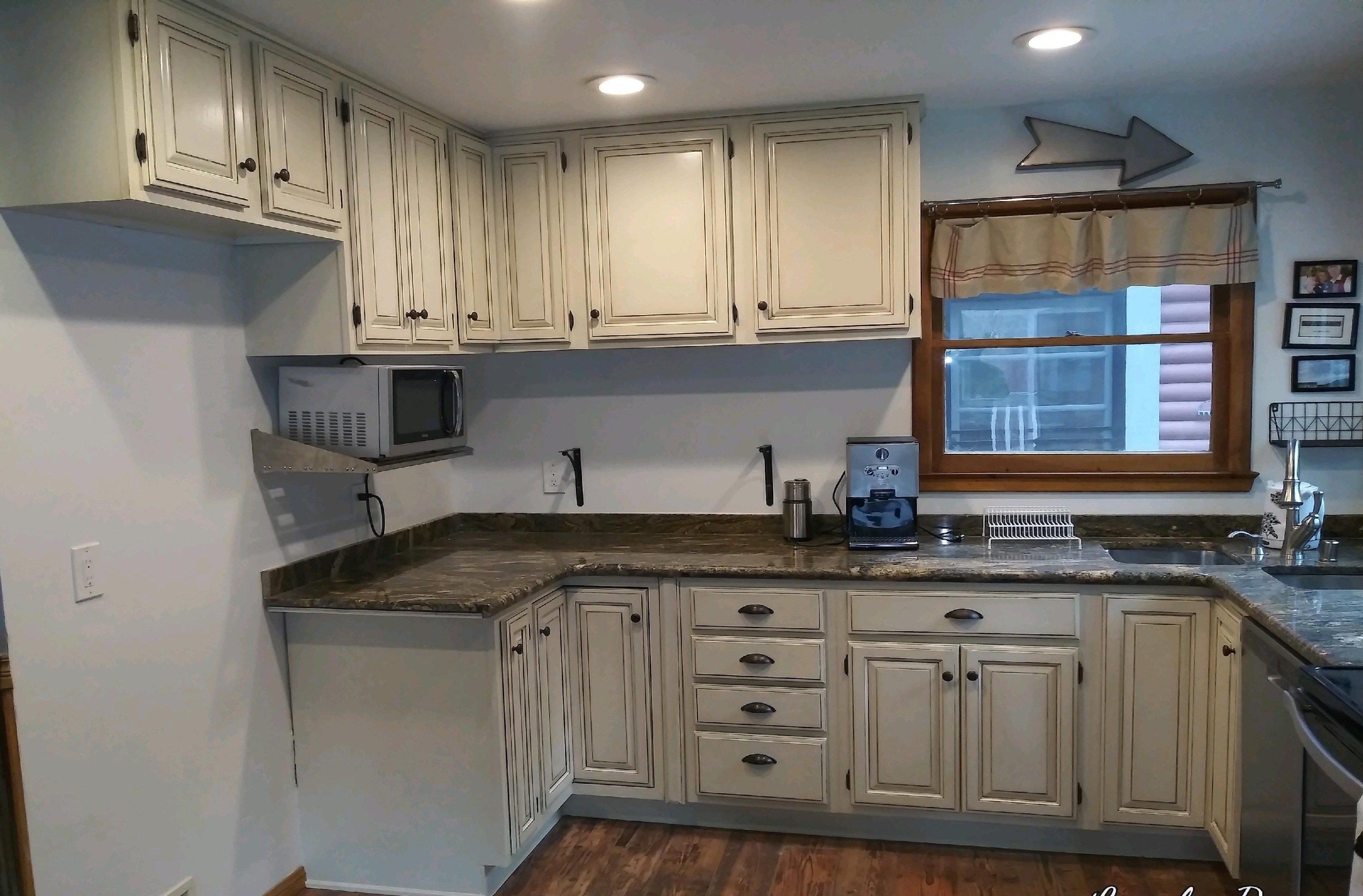 Project 10 kitchen after painting